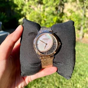 ❌SOLD❌ COACH bracelet watch mother of pearl 34mm